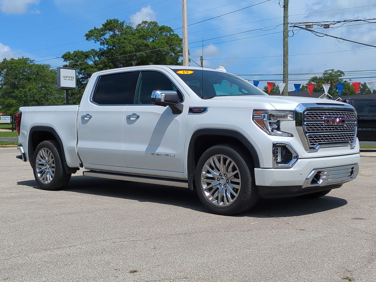 gmc sierra 1500 denali 2019 1GTU9FEL7KZ404392 image gmc sierra 1500 denali 2019 1GTU9FEL7KZ404392 image
